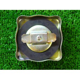 Fuel filler cap mf 977093m91 105 82 massey ferg