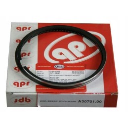 Set of engine piston rings re48818 john dee
