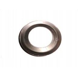 C 330 hub oil flinger