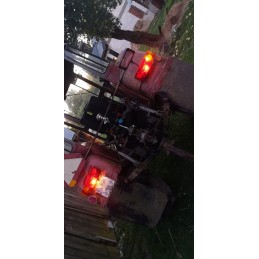 Lamp shade, right, ke549p