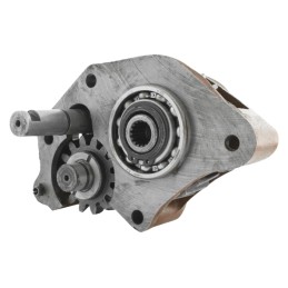 Ursus C 385 hydraulic pump drive unit