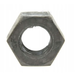 Nut of the cylinder head and rear axle housing