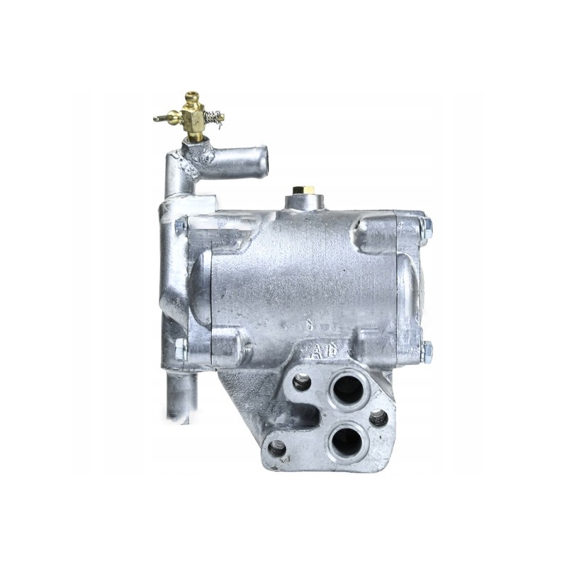 Engine oil cooler C 385 4 cylinder 8301660