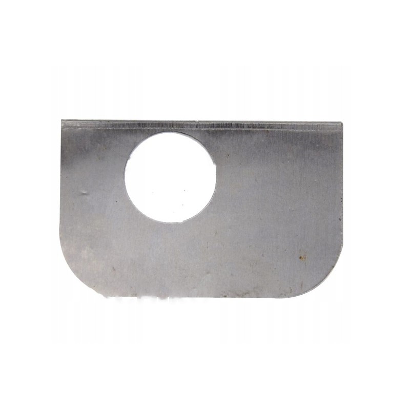 Engine oil pump spacer for c 330