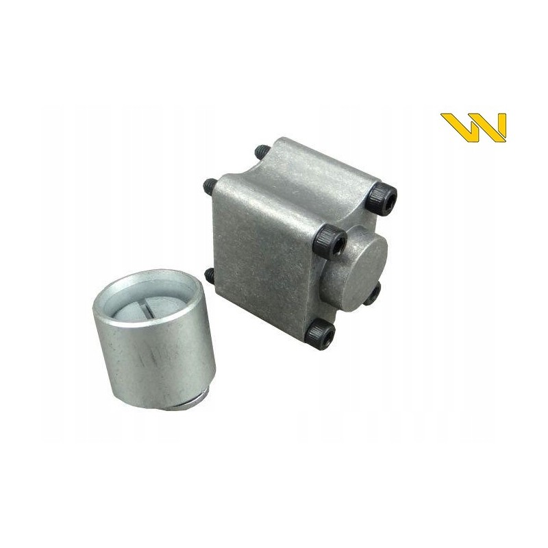 Latch for manually operated distributor 40l