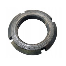 Timing intermediate wheel nut c 360 m20x1 km4