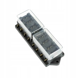 Fuse box with 8 flat fuses