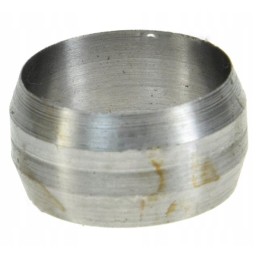 Oil line insert for mf 3 0560244 man