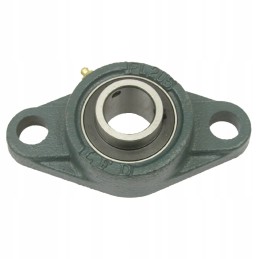 Self-aligning bearing with housing set