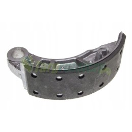 The brake shoe fits C 360 Poland N1598