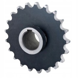 Chain wheel driving the scythe from 21 old Bison type