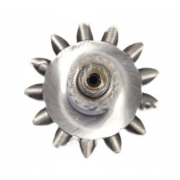 Gear wheel with drive shaft of the lift pump for c