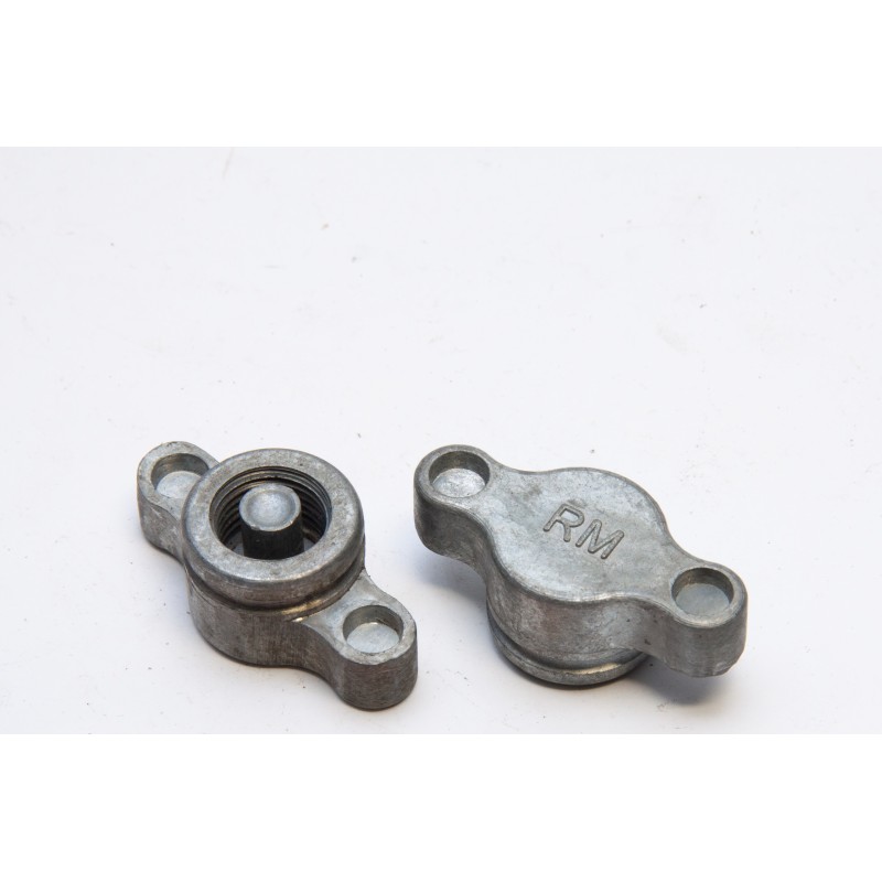 Oil separator cap ursus c330 c 360 butterfly plug