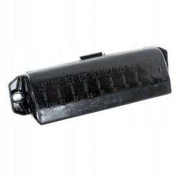 Fuse box for fuses with 10 slots
