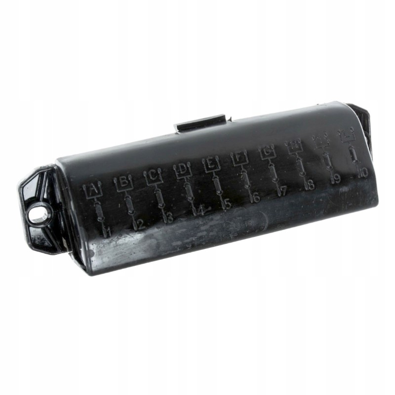 Fuse box for fuses with 10 slots
