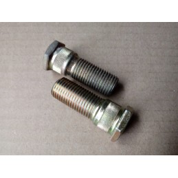 Front wheel stud m14x1 5 40 360 330 50015540