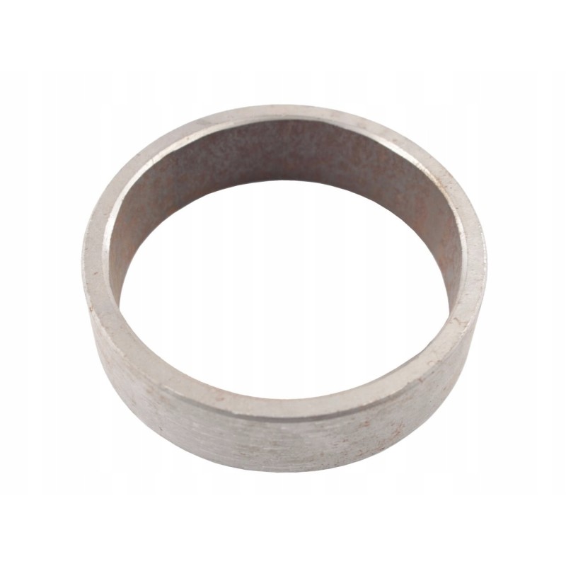 Spacer sleeve c 385 ursus 80121011