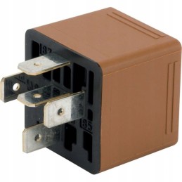 Fendt relay 0332019151 x830250011000