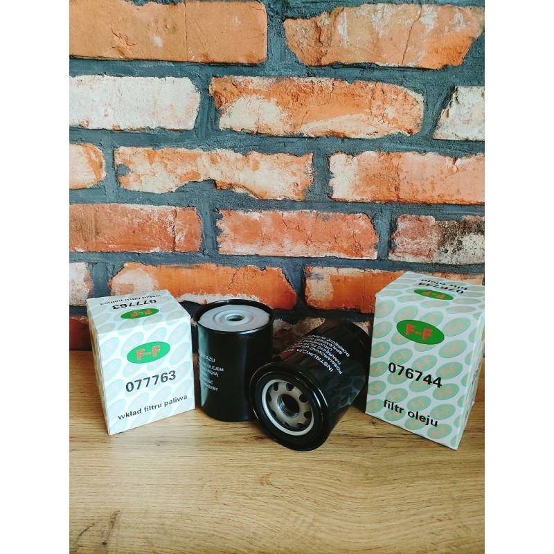 Ursus fuel oil filter 4512 4514 5314 5714 mf