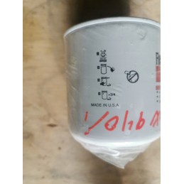 Fleetguard WF2071 cooling system filter