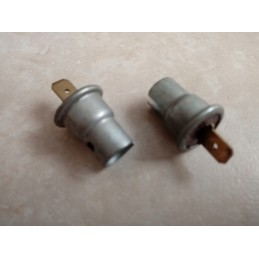 Metal bulb holder 1 pin 50024753 2 pcs
