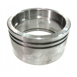 C 385 insert and front drive shaft of the right c