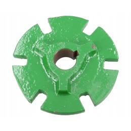 The clutch disc of the John Deere Z10846 combine