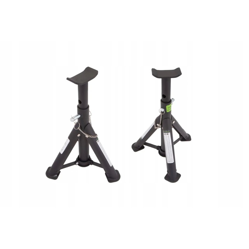 58580 assembles mounting supports for the trestle