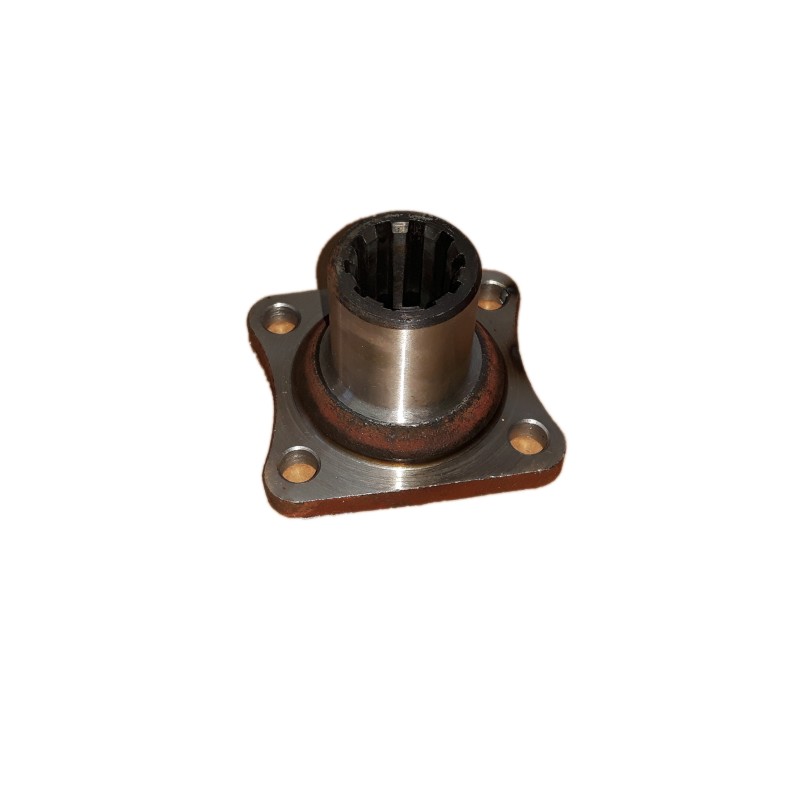 Mtz Belarus transfer case support flange