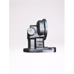 Ursus C 360 oil filter body