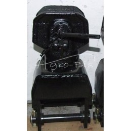 Rear transport hitch c 330 degrees