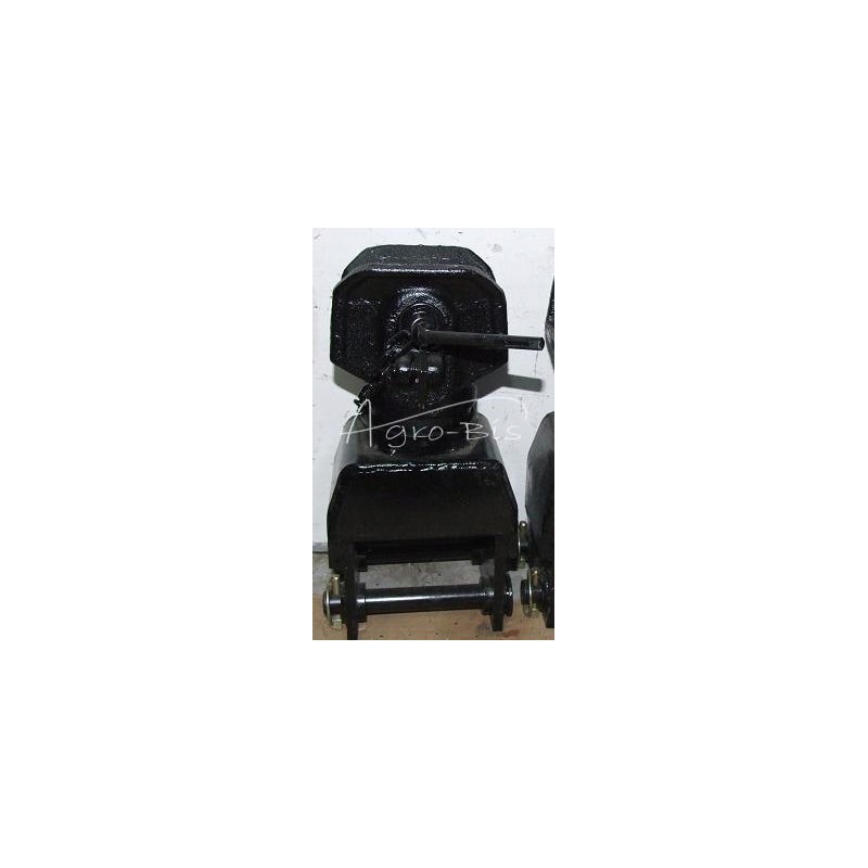 Rear transport hitch c 330 degrees