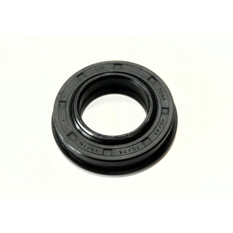 Aq8615p cartridge seal for kubota front axle