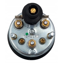 Analog voltage meter for a tractor