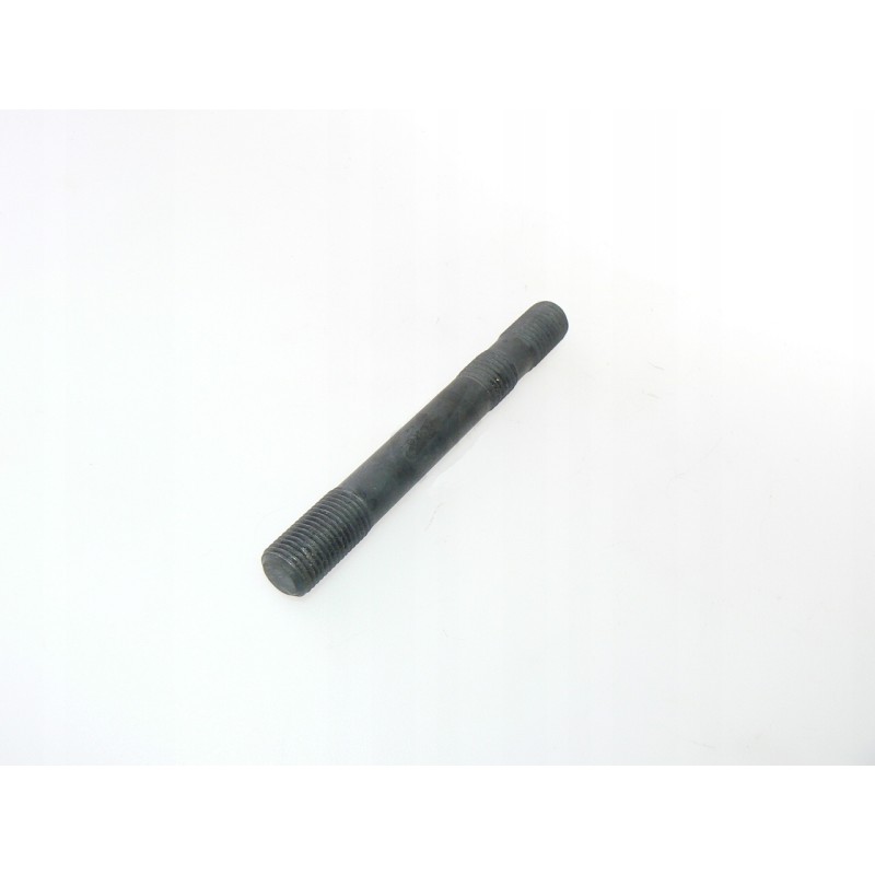 Main foot bolt of the Zetor 5011 7745 engine