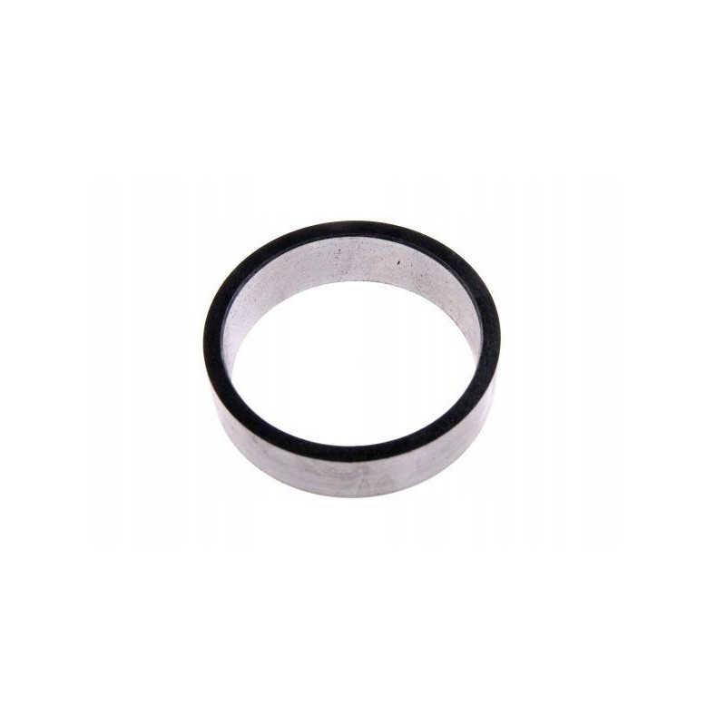 Crankshaft pulley bushing c 330