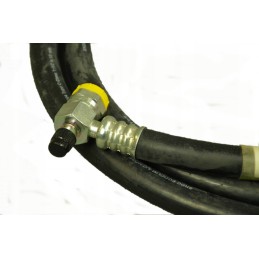 Air conditioning hose, compressor, exchanger in the cabin