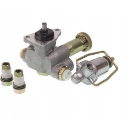 Ursus C 360 fuel pump feeding the C 360