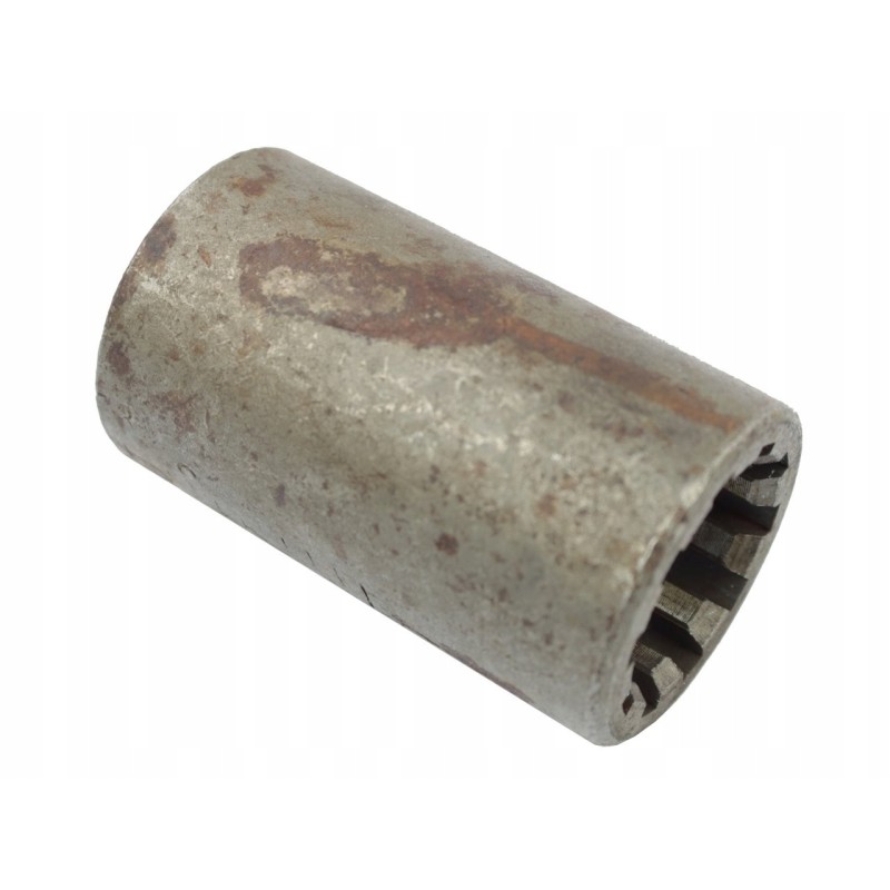 Sleeve connecting the input shaft c 330 50 01 321 0 5