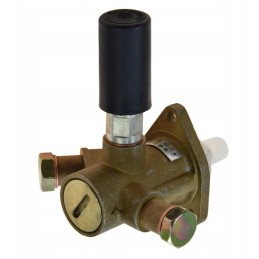 Fuel pump feeding the zetor 5011 7045