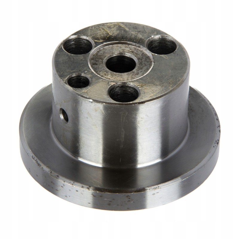 Massey Ferguson intermediate wheel hub 33426161