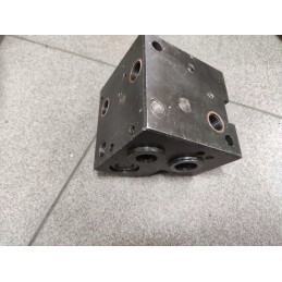 Distributor body set Ursus Zetor 8813110