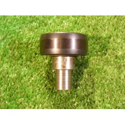 JD AE25280 John Deere pick-up guide roller