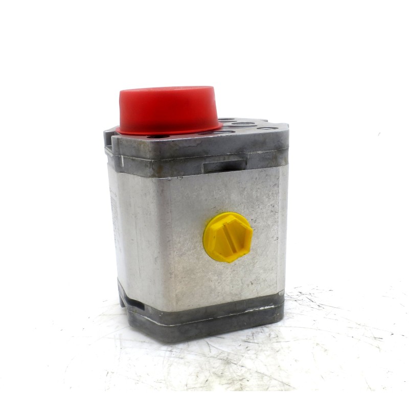 Snp2 a17l fr43 f hydraulic gear pum