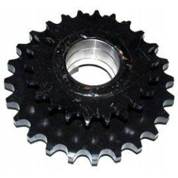 Hub with wheels of a 24-22 round baler