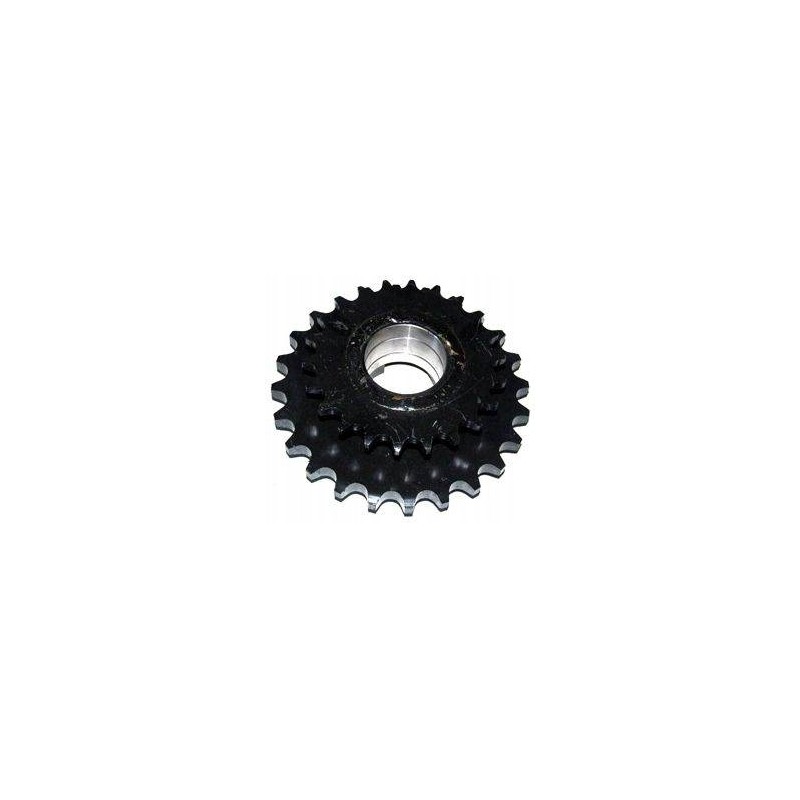 Hub with wheels of a 24-22 round baler