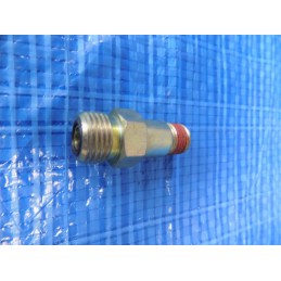 John Deere 350DLC turbocharger connector