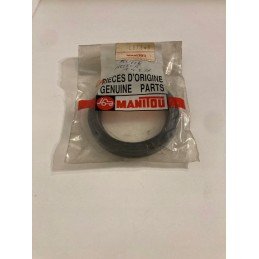 Manitou crankshaft seal 107349