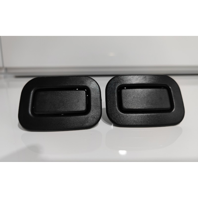 Subaru Forester III seat folding left button