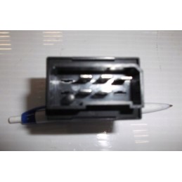 Turn signal flasher s200